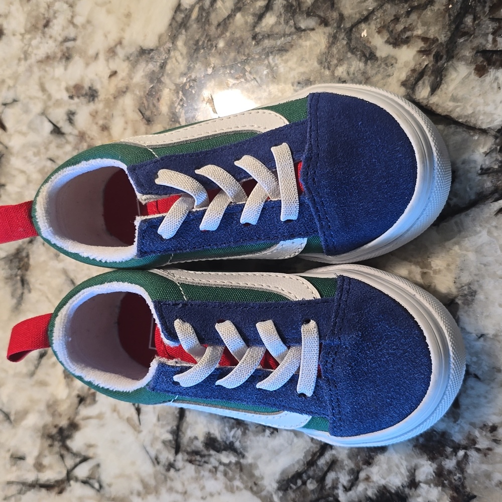 Toddler New Balance And Vans Set - Picture 6 of 15